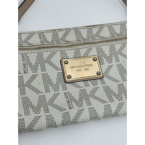 Michael Kors Jet Set Travel Tan White Double Zipper Leather Wristlet Wallet - Picture 2 of 4